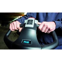  Elektrischer Deichselstapler bis 1.200 Kg GX & LX Pramac Elektrischer Deichselstapler 1.200 kg - GX12/25 - EVO GEL - 1150 x 560 12448318