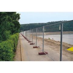  Bauzaun Typ B müba-Mobilzaun Typ B, Länge 3,50 m, Höhe 2,00 m, mit angeschweißten Haken und Ösen, Maschenweite 105 x 290 mm, verzinkt 12444484