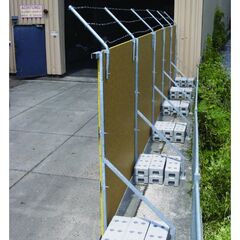  Holzbauzaun müba-Holzbauzaun aus speziell gepresster Spanplatte, Länge 2,17 m, Höhe 2,04 m, Stärke 20 mm 12445023