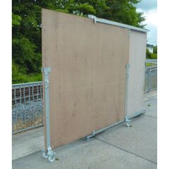  Holzbauzaun müba-Beschlagsatz für Schiebetor (Holzbauzaun) bestehend aus: 3 Torfahrwerken, 2 Führungsschienen, 2 Verschlusslaschen, 1 Ausfahrsicherung 12445021