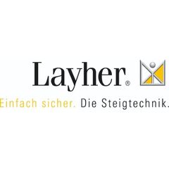  Layher Steigtechnik Leitern Layher Stufenstehleiter einseitig begehbar TOPIC mit 10 breiten Stufen; Aluminiumleiter klappbar mit Podest, Länge 3.20 m 12405361