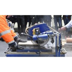  Klingspor Special DT 900 US Diamantgroßtrennscheiben DT 900 US Diamanttrennscheiben, 300 x 2,8 x 25,4 mm 21 Segmente 40 x 2,8 x 10 mm, Engverzahnt 12460758