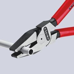  Kraft-Kombizangen KNIPEX 02 02 225 Kraft-Kombizange mit Mehrkomponenten-Hüllen schwarz atramentiert 225 mm 12381036