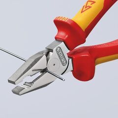  Kraft-Kombizangen KNIPEX 02 06 225 Kraft-Kombizange isoliert mit Mehrkomponenten-Hüllen, VDE-geprüft verchromt 225 mm 12381044