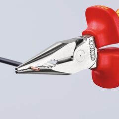  Spitz-Kombizangen KNIPEX 08 26 145 T Spitz-Kombizange isoliert mit Mehrkomponenten-Hüllen, VDE-geprüft; mit integrierter isolierter Befestigungsöse zum Anbringen einer Absturzsicherung verchromt 145 mm 12381055