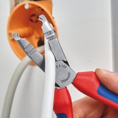  Abmantelungszangen KNIPEX 13 42 165 Abmantelungszange mit Mehrkomponenten-Hüllen schwarz atramentiert 165 mm 12380363