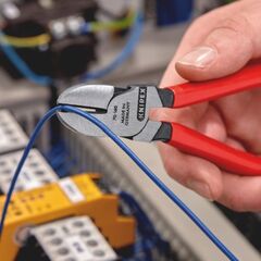  Schneidende Zangen KNIPEX 70 01 160 Seitenschneider mit Kunststoff überzogen schwarz atramentiert 160 mm 12380302