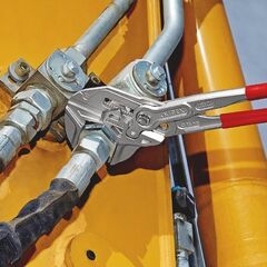  Zangenschlüssel XL Zange und Schraubenschlüssel in einem Werkzeug KNIPEX 86 03 400 Zangenschlüssel XL Zange und Schraubenschlüssel in einem Werkzeug mit Kunststoff überzogen verchromt 400 mm 12381272