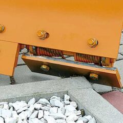  2071 Schneeschieber Schneeschieber 2071.03 Schildbreite 2100 Schildhöhe 660 Federklappschurre 12391815