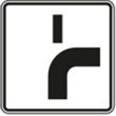  Zusatzzeichen Verkehrszeichen 1002-22 Verlauf d.Vorfahrtstraße an Einmündungen, v. unten n.rechts, Einmündung v. oben 420x420 mm, Alu 2mm, RA2 12357564