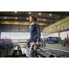  Winkelschleifer & Metallbearbeitung Kleine Winkelschleifer mit X-LOCK Bosch Winkelschleifer mit X-LOCK GWX 17-125 S 12368878