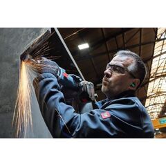  Vernetzte Produkte und Services Vernetzte Werkzeuge Bosch Akku-Geradschleifer GGS 18V-23 LC 12369011