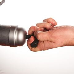  Fettpressen Milwaukee Akku Fettpresse M18 GG-0 18 V (ohne Akku und Ladegerät), im Karton 12428181