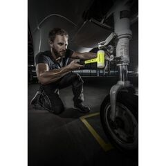  SUPERCRAFT-Schonhämmer ‒ mit bruchsicherem Stahlrohrstiel, gelb-fluoreszierend beschichtet und ergonomisch geformtem, rutschsicherem Griff SUPERCRAFT-Schonhammer, rückschlagfrei, 
mit bruchsicherem Stahlrohrstiel,                     gelb lackiert
Ø 60,
Nylon 12404355