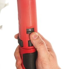  Bohrschrauber Milwaukee Akku-Kompaktschrauber M4 D/2.0 Ah, 2 Akkus, im Karton 12442907