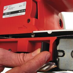  Kabelgeführte Geräte Schleifen Milwaukee Bandschleifer BS 100 LE, im Karton 12443786