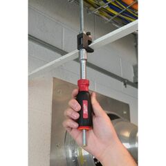  Steckschlüssel und Schraubendreher Schraubendreher Milwaukee Steckschlüssel mit Griff und Durchgangsloch SW13 12443949