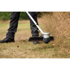  Akku-Geräte Kabelfreie Helfer für Haus und Garten Bosch Professional Akku-Rasentrimmer GRT 18V-40 solo 12466400