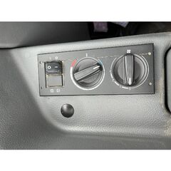  Teleskopstapler Liebherr T32-7 Teleskopstapler gebraucht kaufen – 2022er Modell in Top-Zustand 12467024