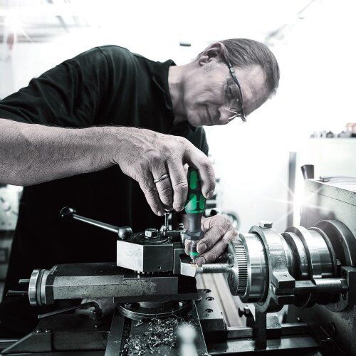  Serie 7400 Kraftform Drehmomentschraubendreher - Mit variabler Drehmomenteinstellung. 1430 Kraftform Micro ESD einstellbare Drehmomentschraubendreher (0,02-0,11 Nm) mit Schnellwechselfutter, art. no. 1430 ESD x 0,02-0,06 N m 12455349