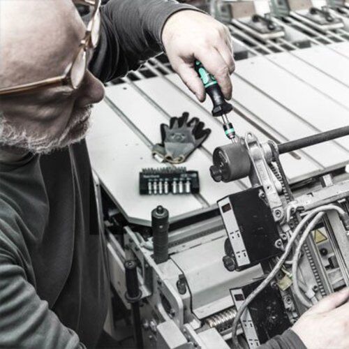  Serie 7400 Kraftform Drehmomentschraubendreher - Mit variabler Drehmomenteinstellung. Serie 7400 Kraftform einstellbare Drehmomentschraubendreher (0,1-3,0 Nm) mit Rapidaptor Schnellwechselfutter, art. no. 7440 x 1/4" x 0,3-1,2 N m 12455345