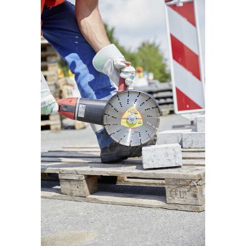  Klingspor Special DT 900 B Diamanttrennscheiben DT 900 B Diamanttrennscheiben 230 x 2,6 x 22,23 mm 15 Segmente 42 x 2,6 x 12 mm Standardverzahnung 12460679