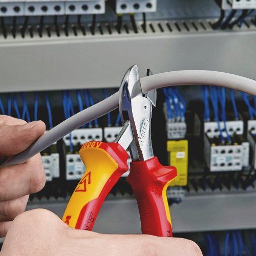  KNIPEX X-Cut® Kompakt-Seitenschneider hochübersetzt KNIPEX 73 06 160 X-Cut® Kompakt-Seitenschneider hochübersetzt isoliert mit Mehrkomponenten-Hüllen, VDE-geprüft verchromt 160 mm 12380538