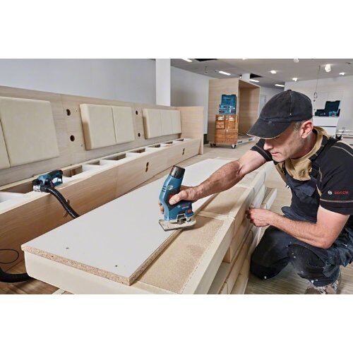  12V System Bosch Akku-Kantenfräse GKF 12V-8, mit 2 x 3.0 Ah Li-Ion Akku, L-BOXX 12369234