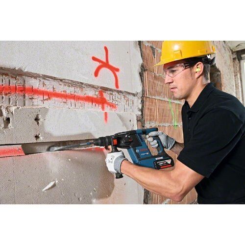  18V System Bosch Akku-Bohrhammer mit SDS-plus GBH 18V-26 F, mit 2 x 5.0 Ah Li-Ion Akku, L-BOXX 12369422