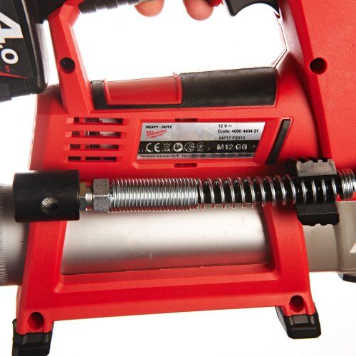  Fettpressen Milwaukee Akku Fettpresse M12 GG-401B, incl. 2x Akku 4 Ah, Ladegerät, Werkzeugtasche 12428183
