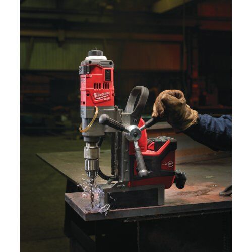  Magnetkernbohreinheit Milwaukee Akku Magnetkernbohrmaschine M18 FMDP-502C, 2 Akkus, Transportkoffer 12428203