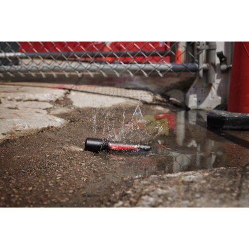  Stirn- und Taschenlampen Milwaukee USB-Akku-Taschenlampe 2.000 Lumen (L4 FL2000-301) 12464534