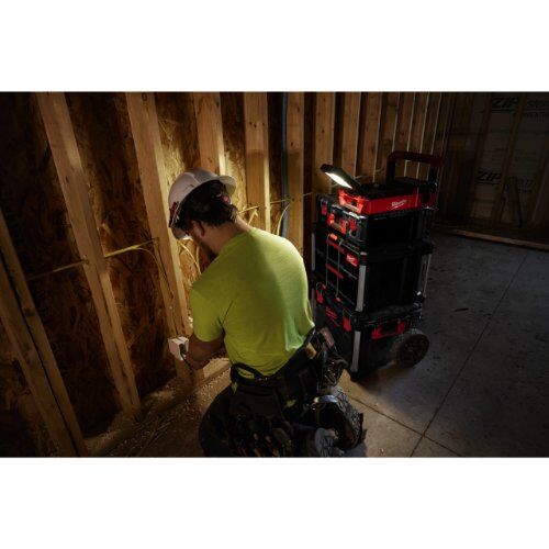  Beleuchtung Beleuchtung Milwaukee PACKOUT Akku-Leuchte M12 POAL-0 12463552