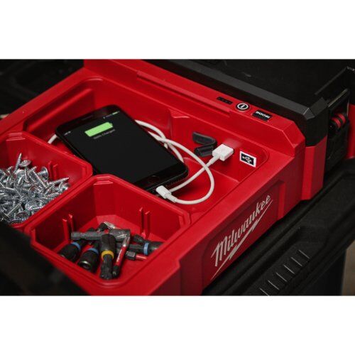  Beleuchtung Beleuchtung Milwaukee PACKOUT Akku-Leuchte M12 POAL-0 12463552