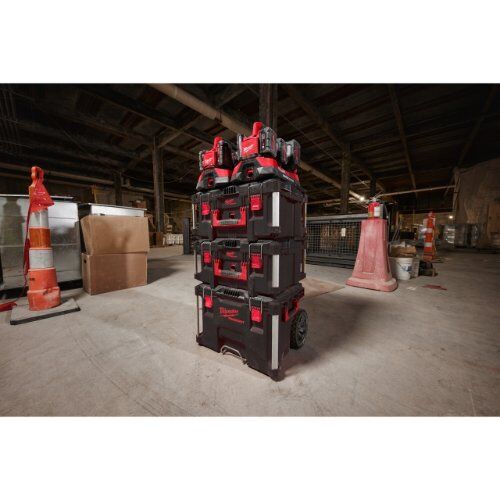  Akkus und Ladegeräte Ladegeräte Milwaukee PACKOUT Schnellladegerät 6-fach 12463409