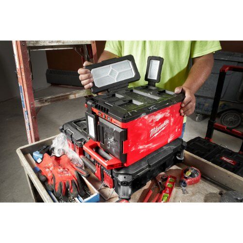  PACKOUT™ Elektrowerkzeuge Milwaukee Akku-Leuchte PACKOUT M18 POALC-0, ohne Akku 12442823