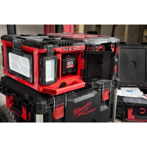  PACKOUT™ Elektrowerkzeuge Milwaukee Akku-Leuchte PACKOUT M18 POALC-0, ohne Akku 12442823
