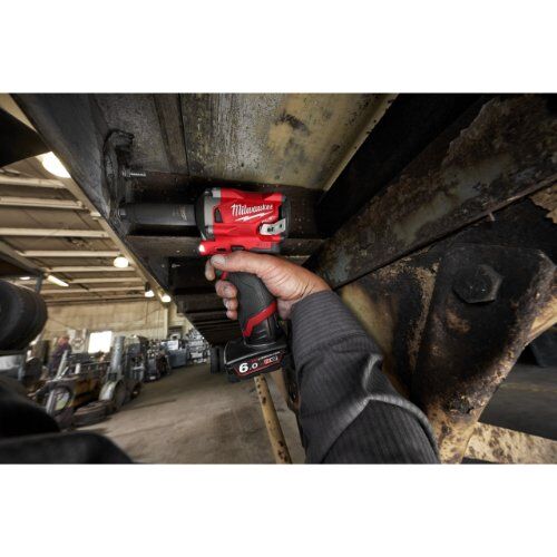  Befestigen Schlagschrauber Milwaukee Akku-Schlagschrauber 1/2" M12 FIWF12-0 (ohne Akku und Ladegerät), im Karton 12443001