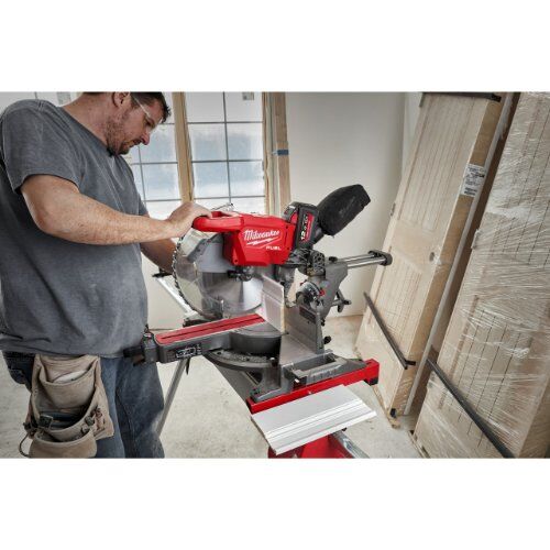  Sägen und Trennen Kapp- und Gehrungssägen + Arbeitstische Milwaukee Akku-Kapp- und Gehrungssäge M18 FMS305-0, im Karton 12443034
