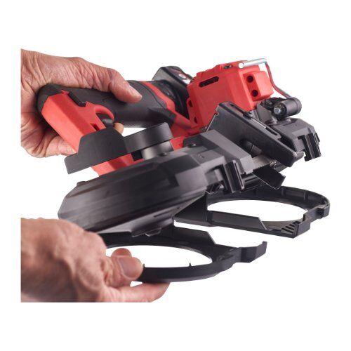  Sägen und Trennen Bandsägen Milwaukee kompakte Akku-Bandsäge mit 64 mm Schnittkapazität M12 FBS64-402C, 2 Akkus, Transportkoffer 12443073