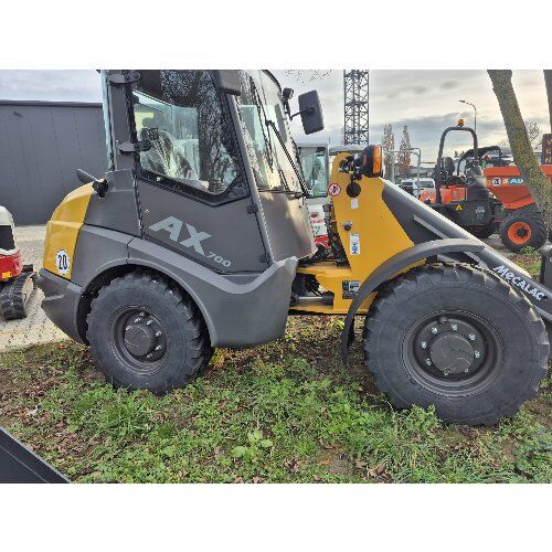  Mini-/Kompaktbagger gebraucht MECALAC AX 700 Radlader – Vorführmaschine zu kaufen in Niederzier 12467174